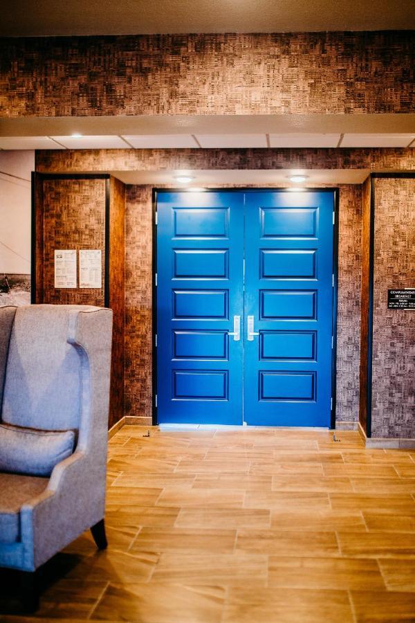 Cobblestone Hotel & Suites 인터내셔널 폴스 외부 사진